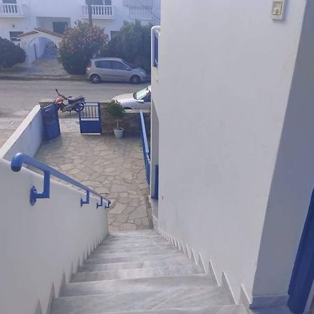 Xristiana'S House Apartment Tinos Exterior photo