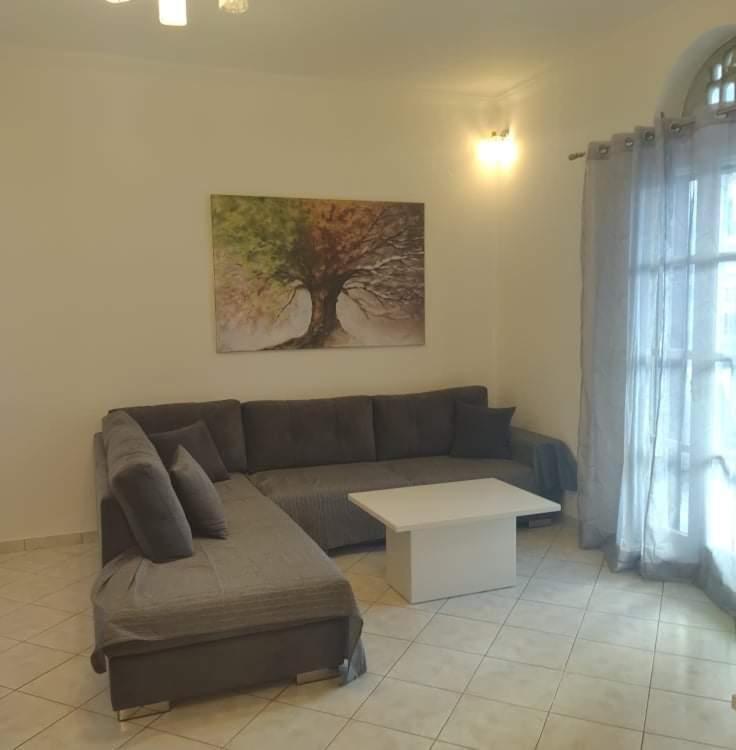 Xristiana'S House Apartment Tinos Exterior photo