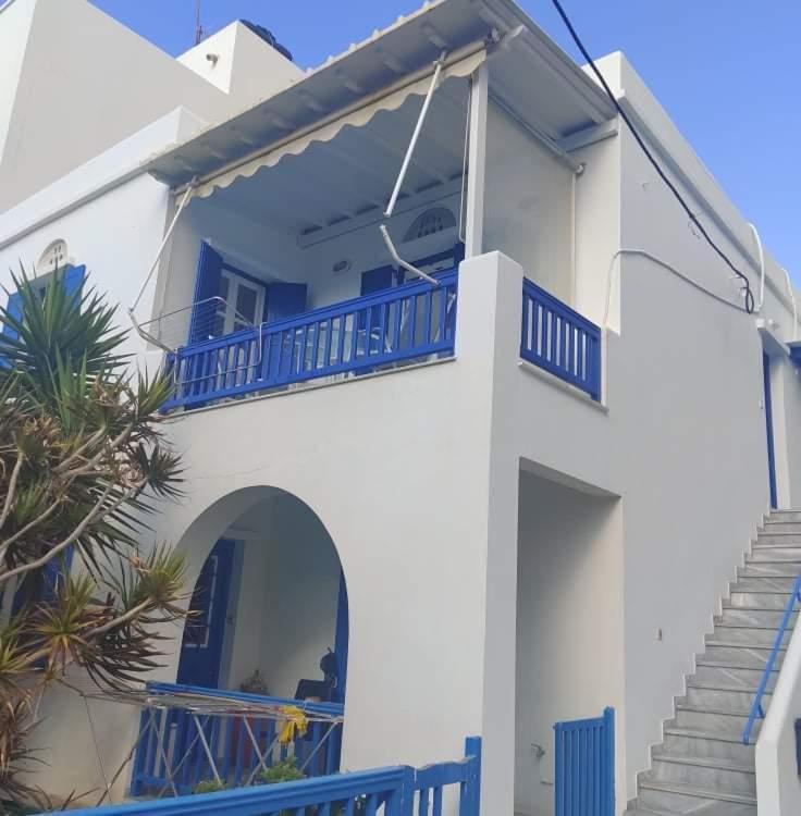 Xristiana'S House Apartment Tinos Exterior photo