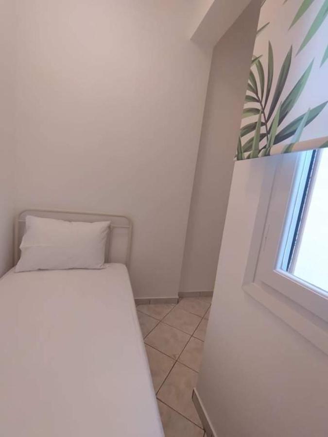 Xristiana'S House Apartment Tinos Exterior photo