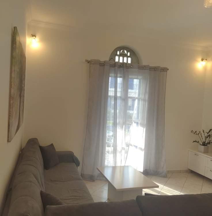 Xristiana'S House Apartment Tinos Exterior photo